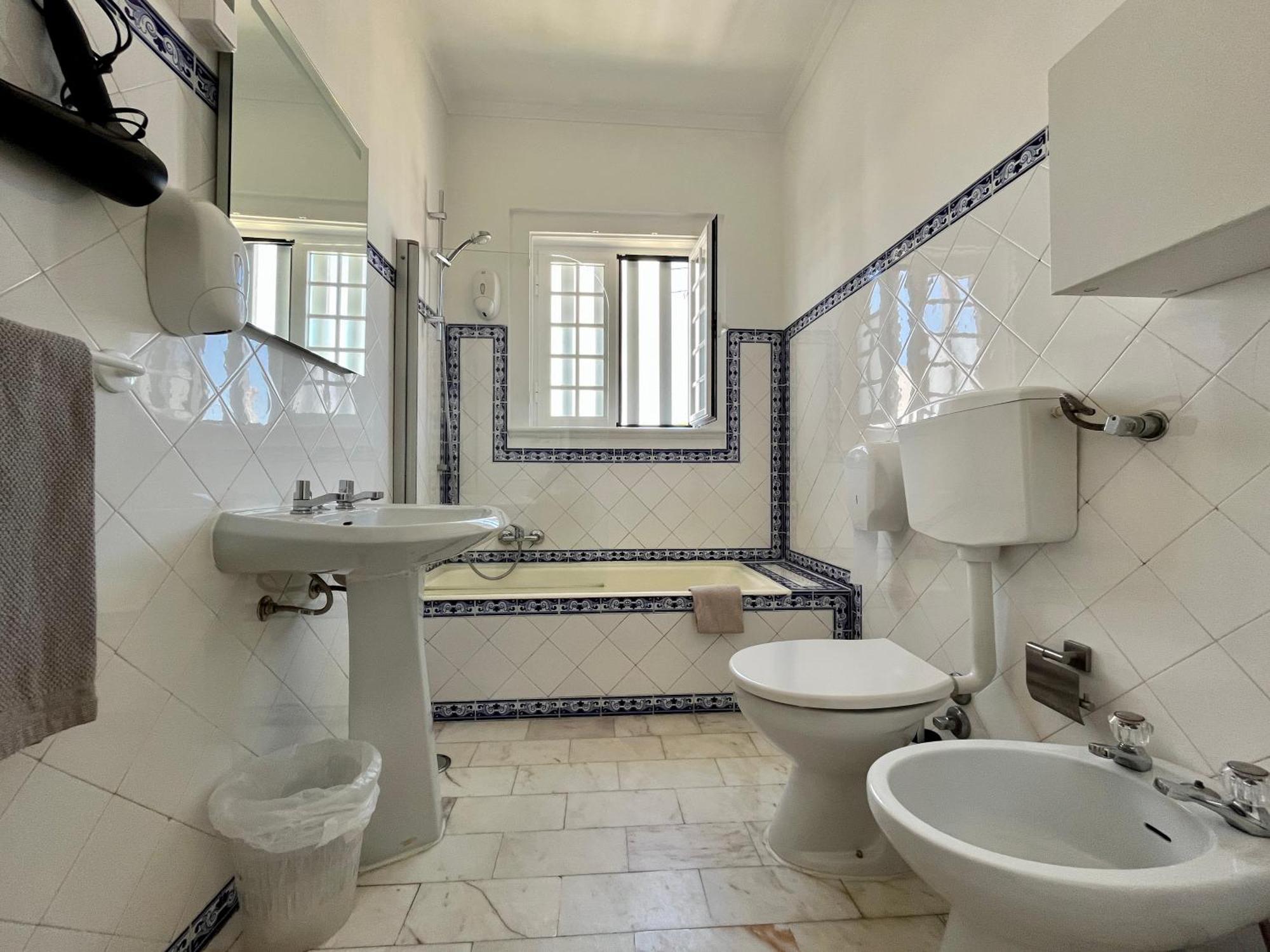 Eco Ljmonade Hostel Cascais Luaran gambar